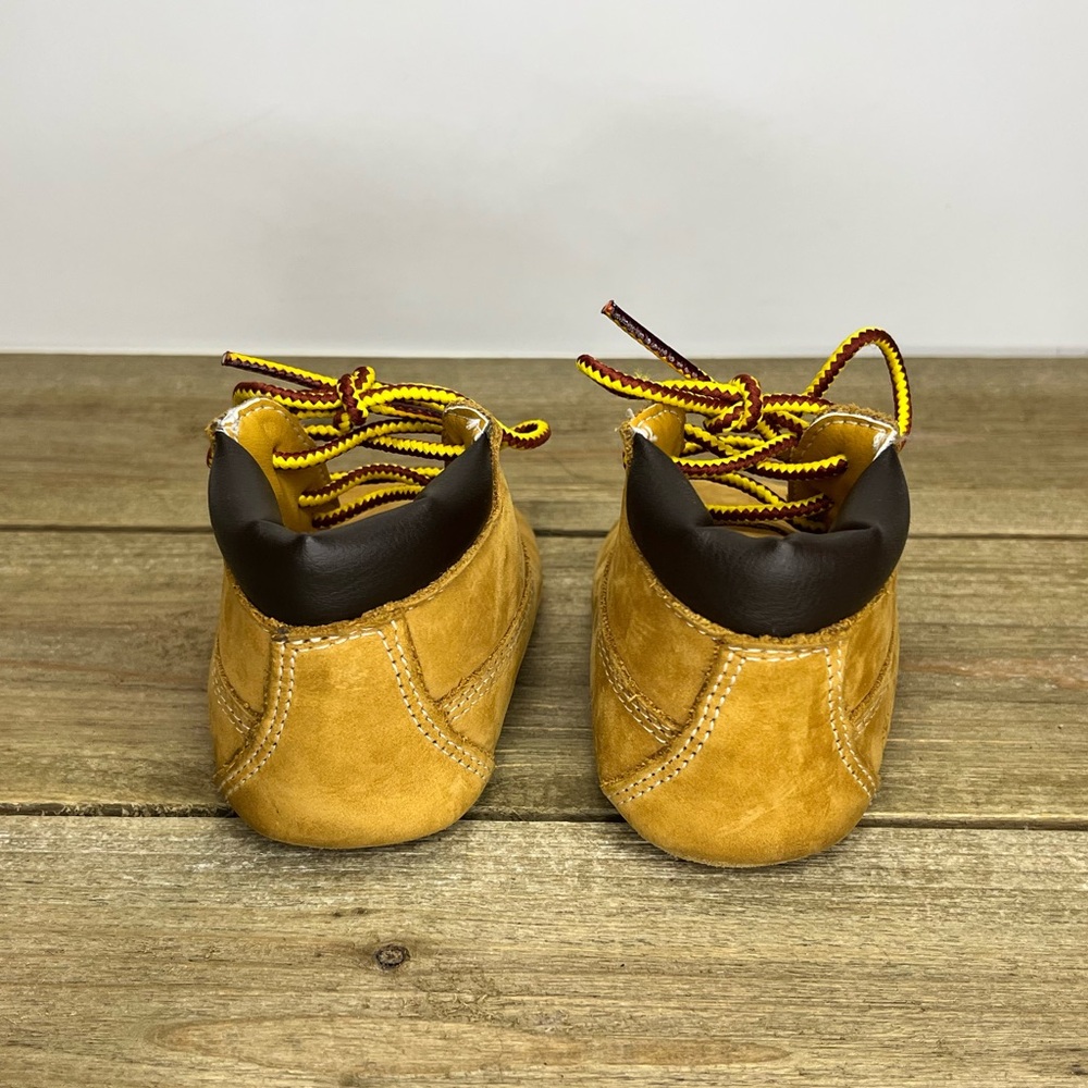 *NWOT*Timberland infrant crib bootie - Picture 4 of 7
